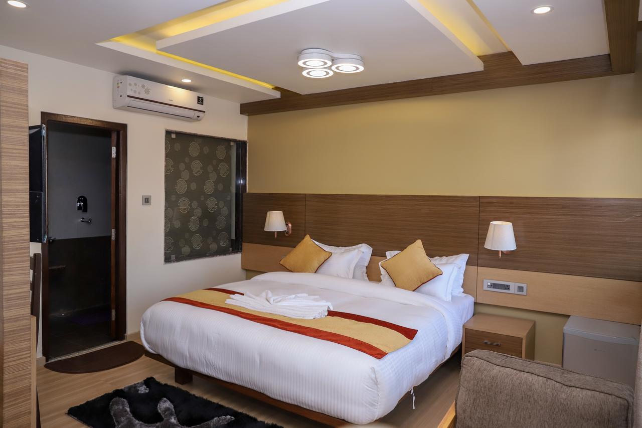 Retro Hotel And Spa Katmandou Extérieur photo