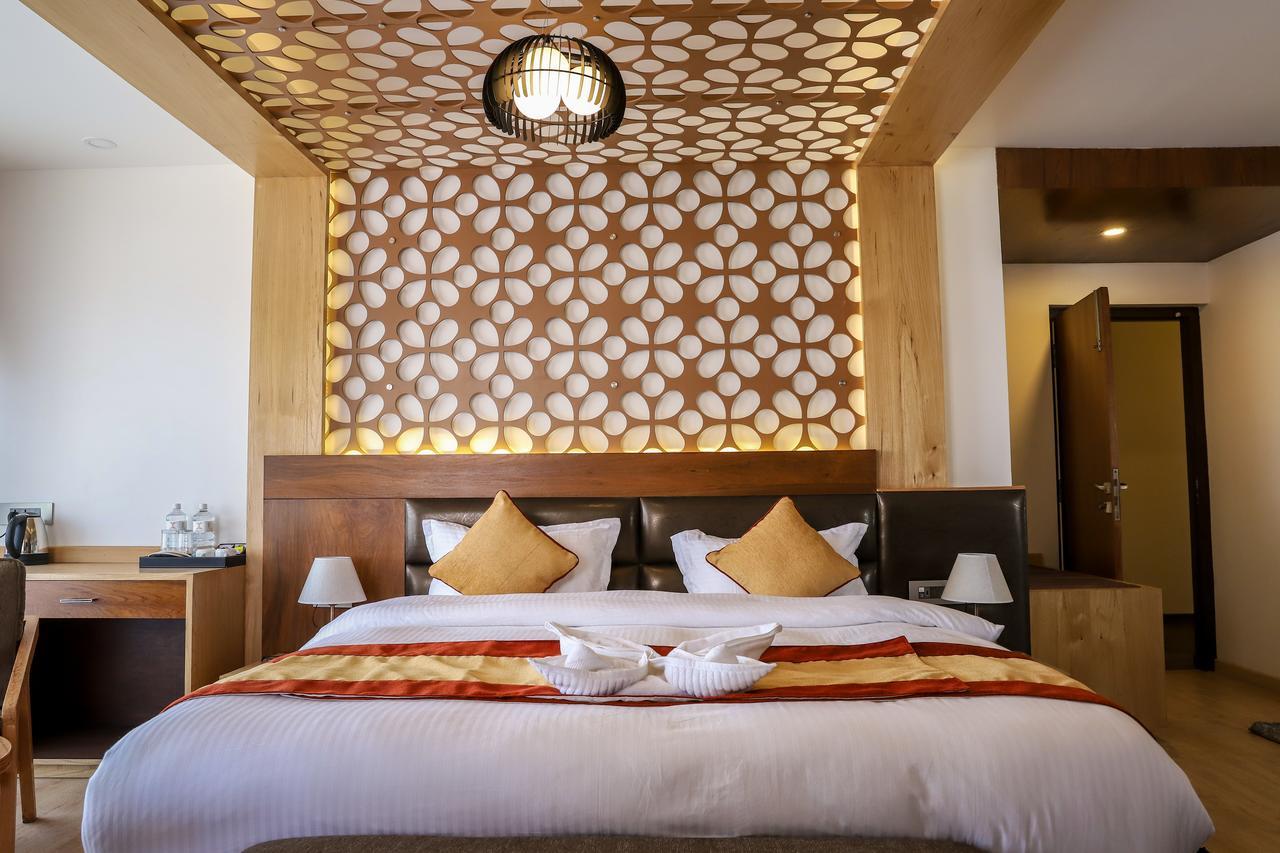 Retro Hotel And Spa Katmandou Extérieur photo