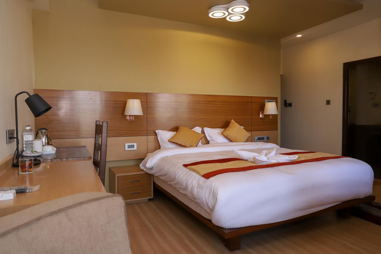 Retro Hotel And Spa Katmandou Extérieur photo
