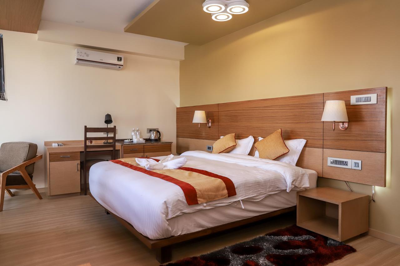 Retro Hotel And Spa Katmandou Extérieur photo