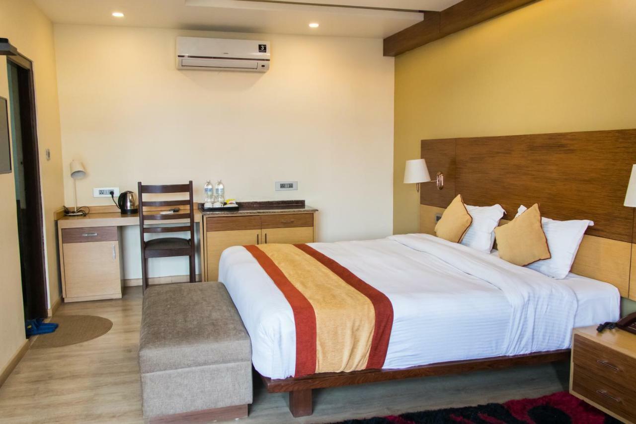 Retro Hotel And Spa Katmandou Extérieur photo